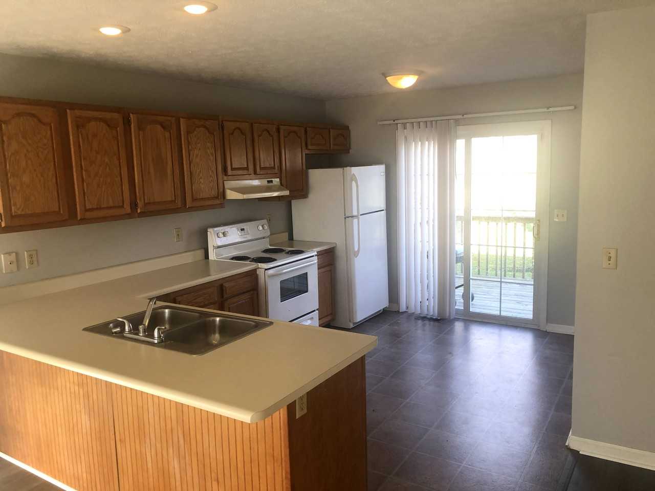 724 Parkway Ave #NA - Photo 3 of 6