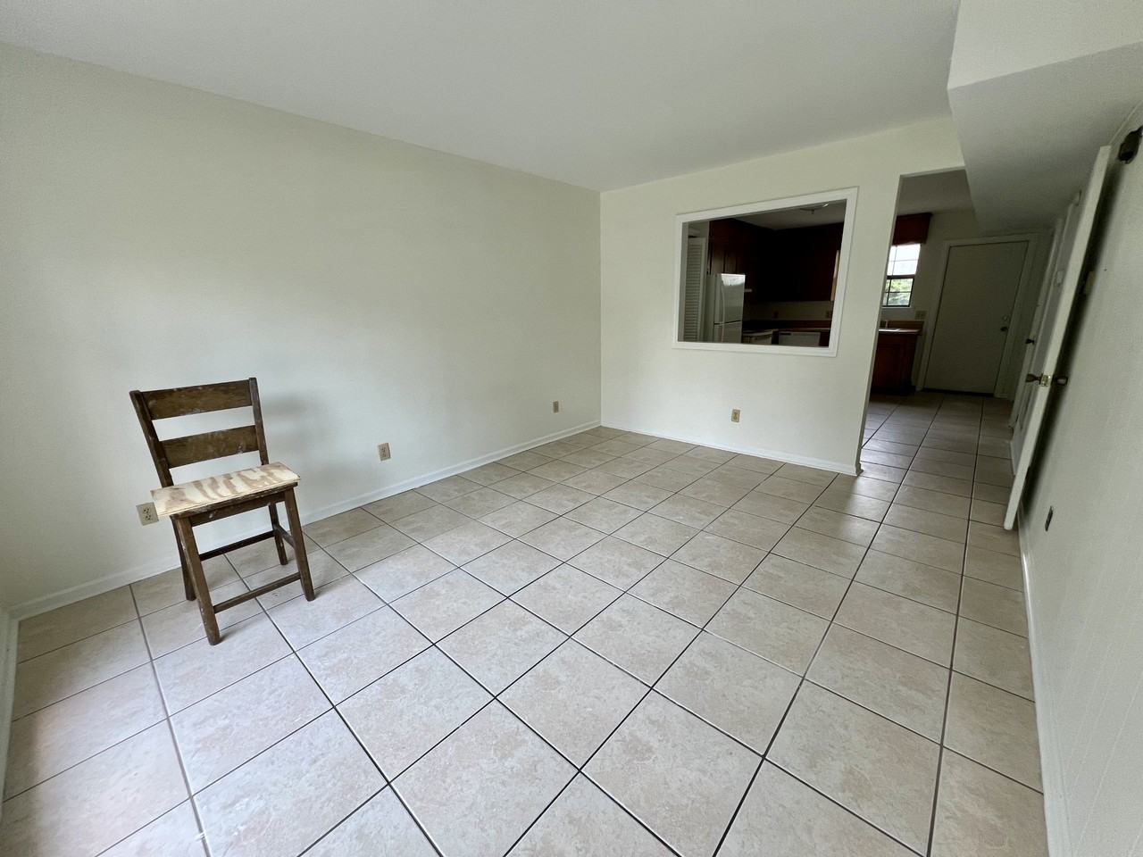 173 Fountain Dr #173 - Photo 2 of 11