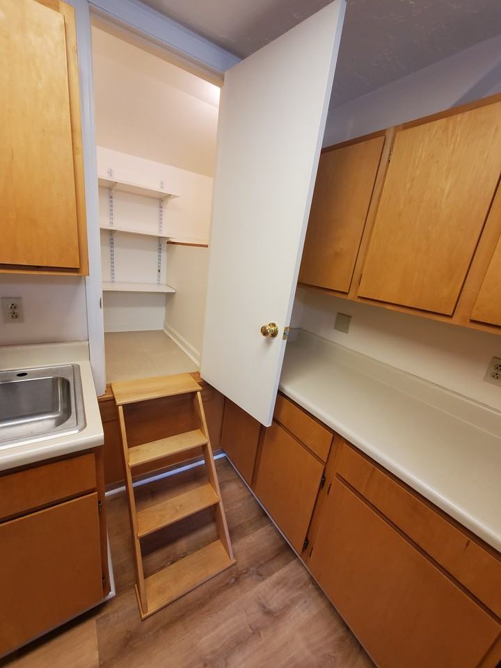 413 Mcamoore Drive #1 - Photo 7 of 16