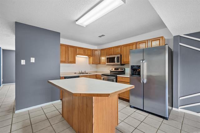 240 Indian Springs Rd #C - Photo 6 of 22