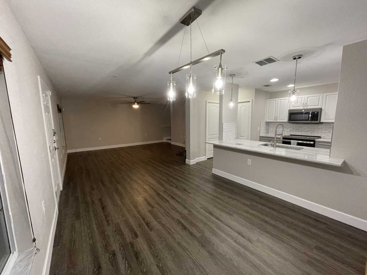 9419 Ivy Brook Run #1210 - Photo 6 of 20