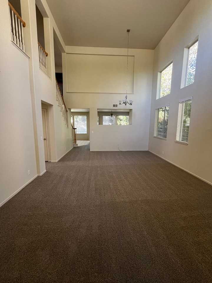 4201 Alegre Way - Photo 2 of 23