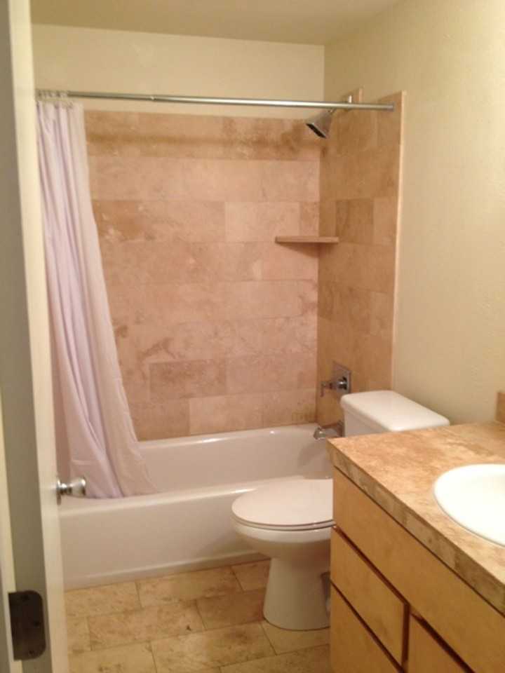 2801 N Ainsworth St #5 - Photo 3 of 15