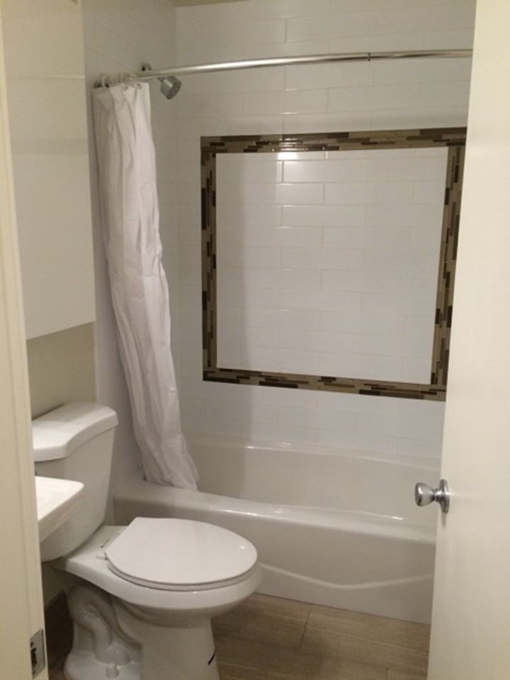 Lombardy Apartments - Photo 4 of 41