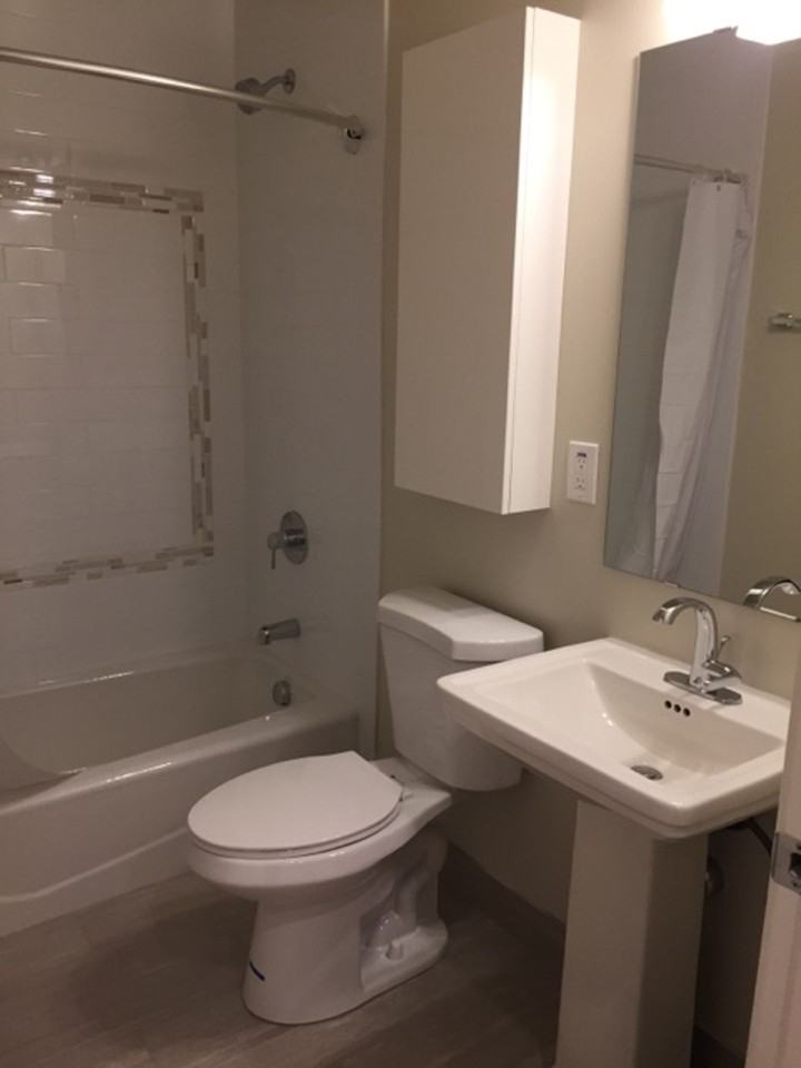 Lombardy Apartments - Photo 7 of 41