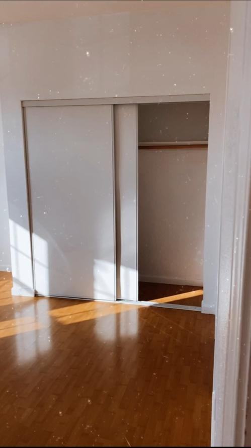 1106 International Blvd - Photo 3 of 7