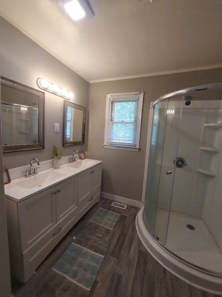 2420 Rogers Ave - Photo 6 of 19