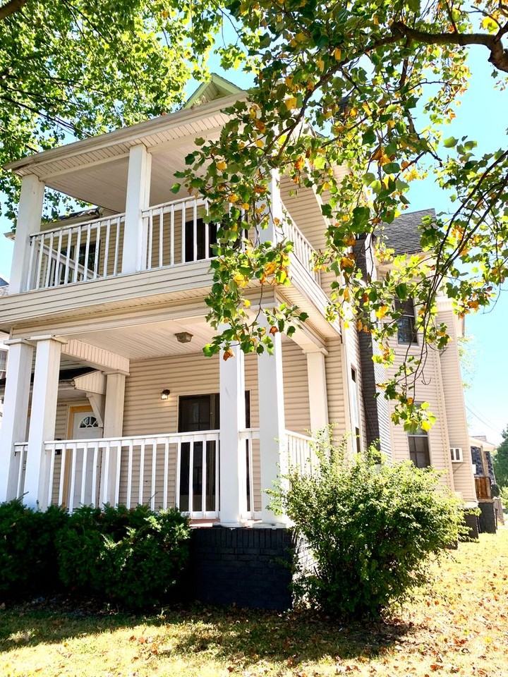 920 S 7th ST - Photo 2 of 29