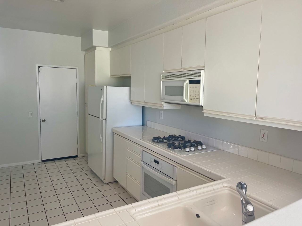 11503 Westview Pkwy - Photo 3 of 17