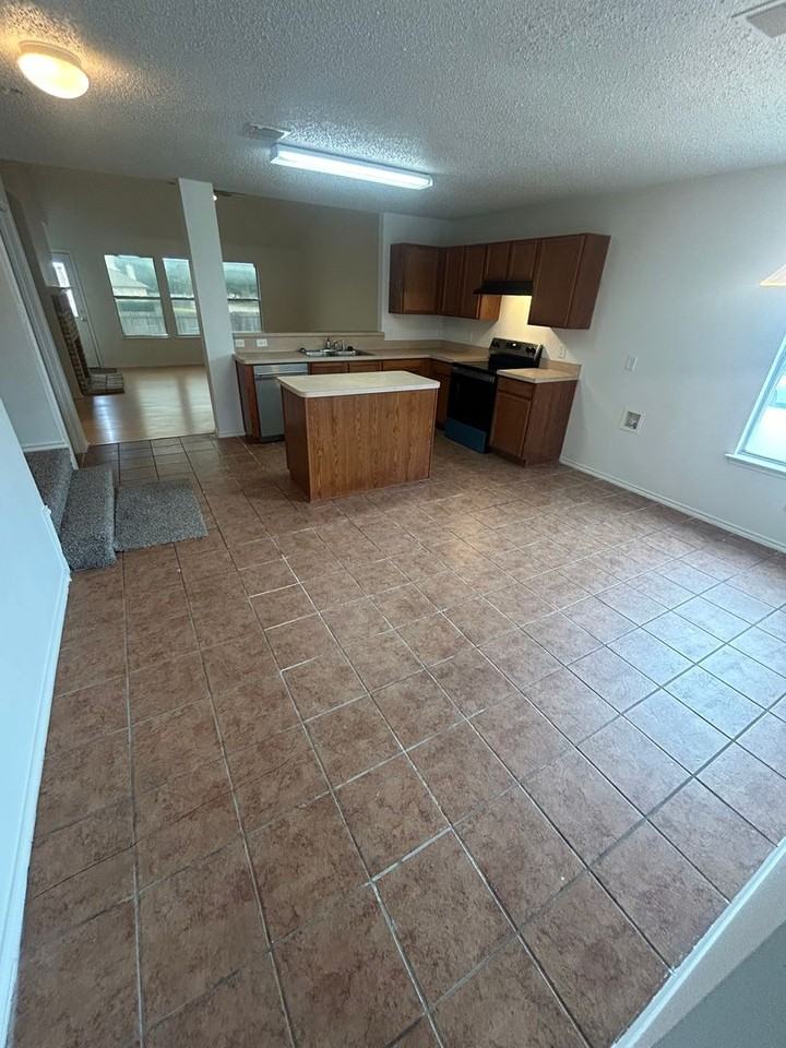 7980 Harmony Creek Rd - Photo 6 of 25