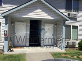 featured image of 1821 Plaza Way