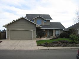 featured image of 2057 Berwin Ln