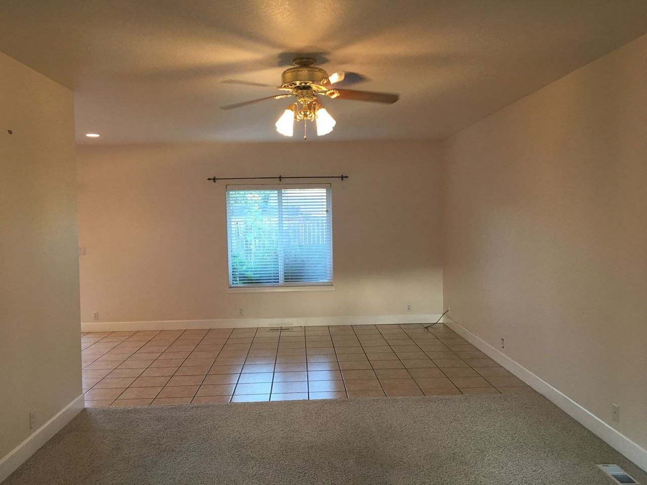 2057 Berwin Ln - Photo 6 of 40