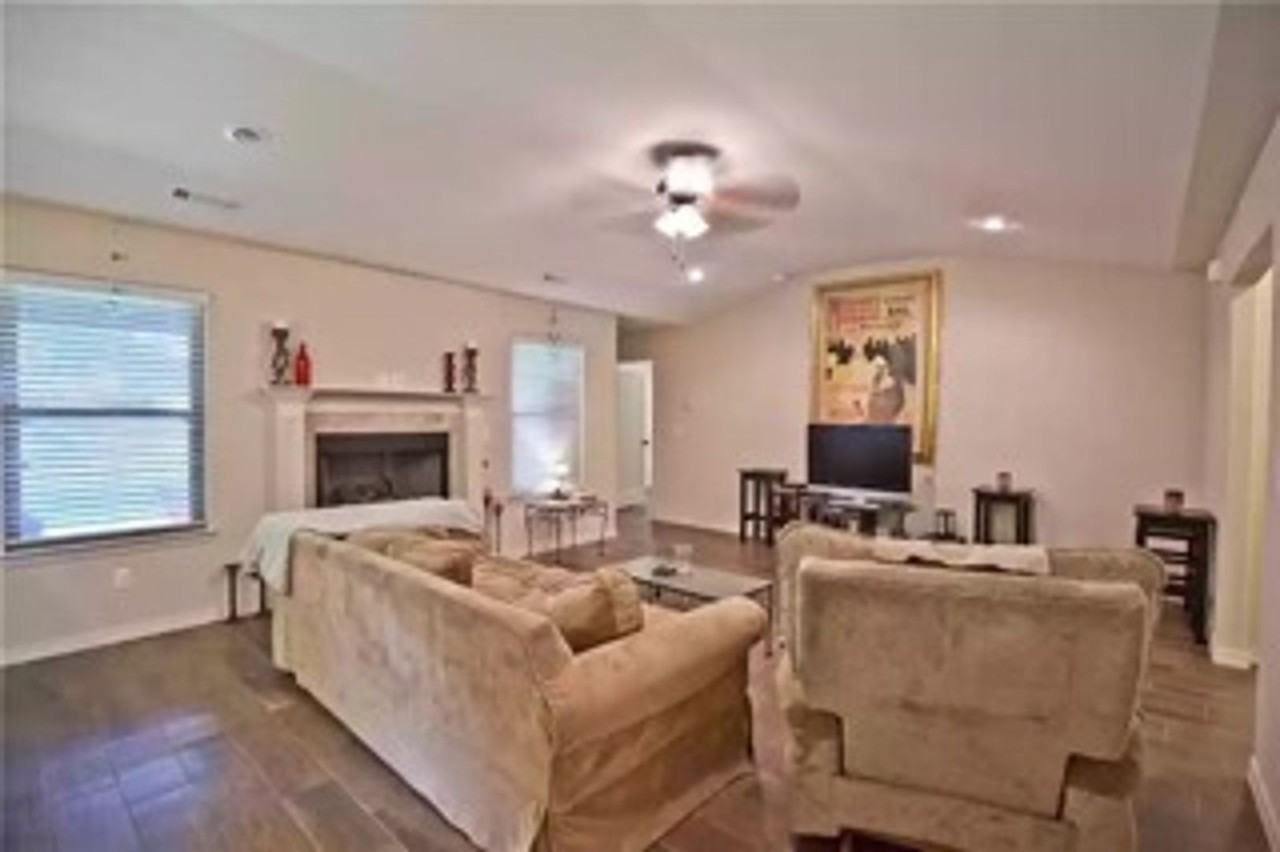 3095 N Sheryl Ave - Photo 2 of 12