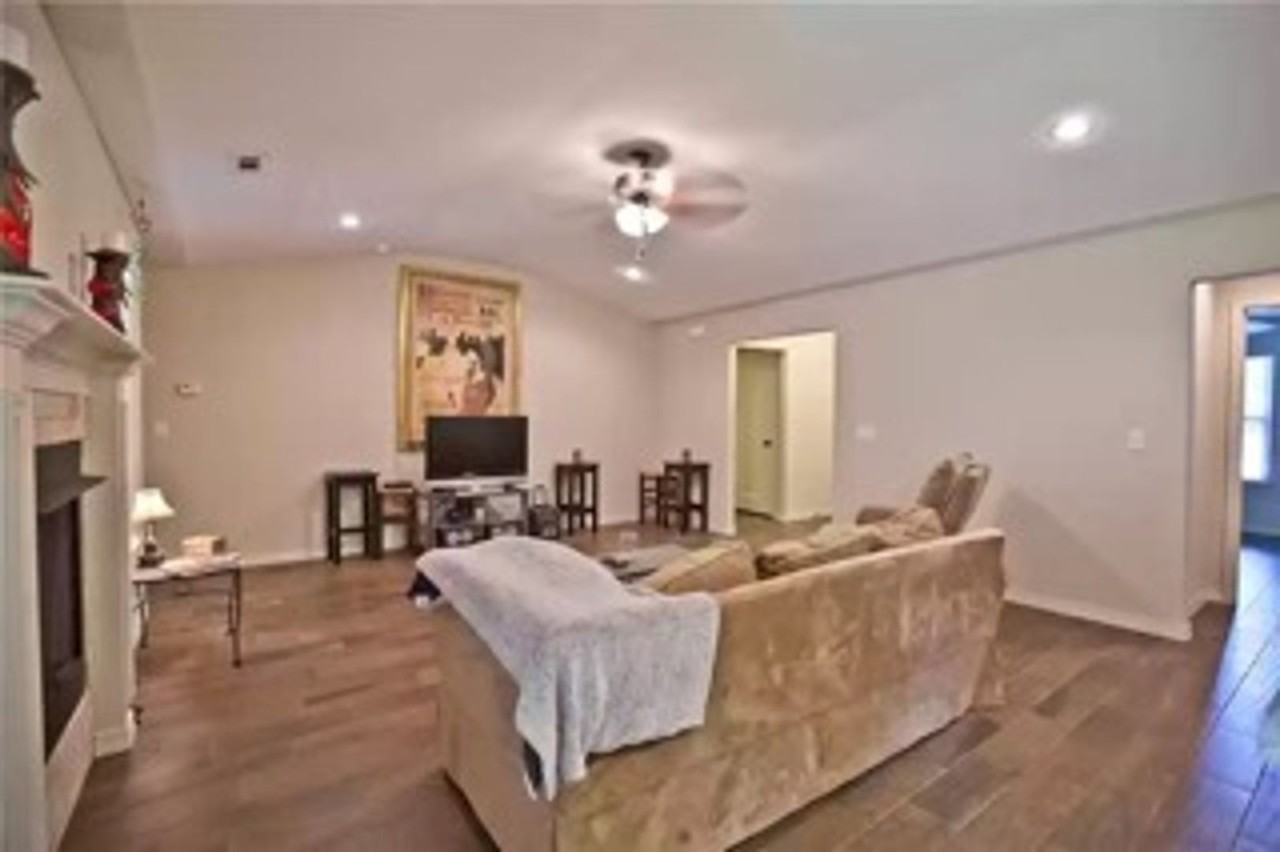 3095 N Sheryl Ave - Photo 3 of 12