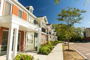 featured image of 195 Bayberry Cir