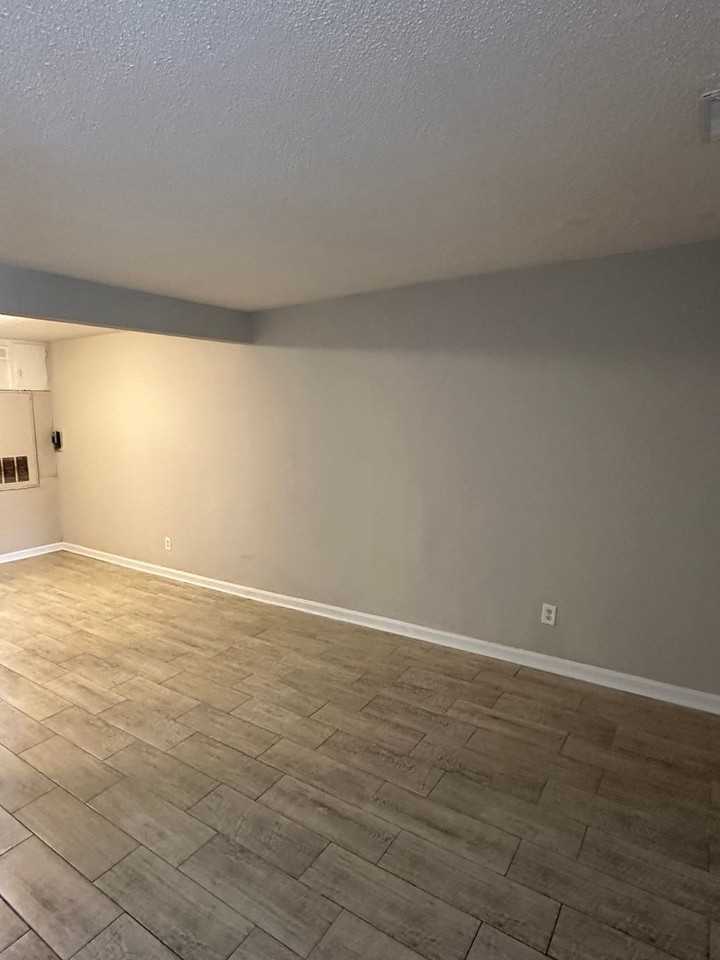 3615 Glenwood Dr #4 - Photo 7 of 7