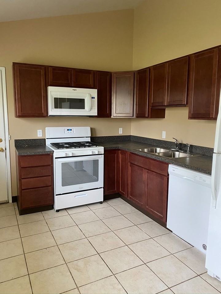 4494 Burkey Rd - Photo 2 of 15