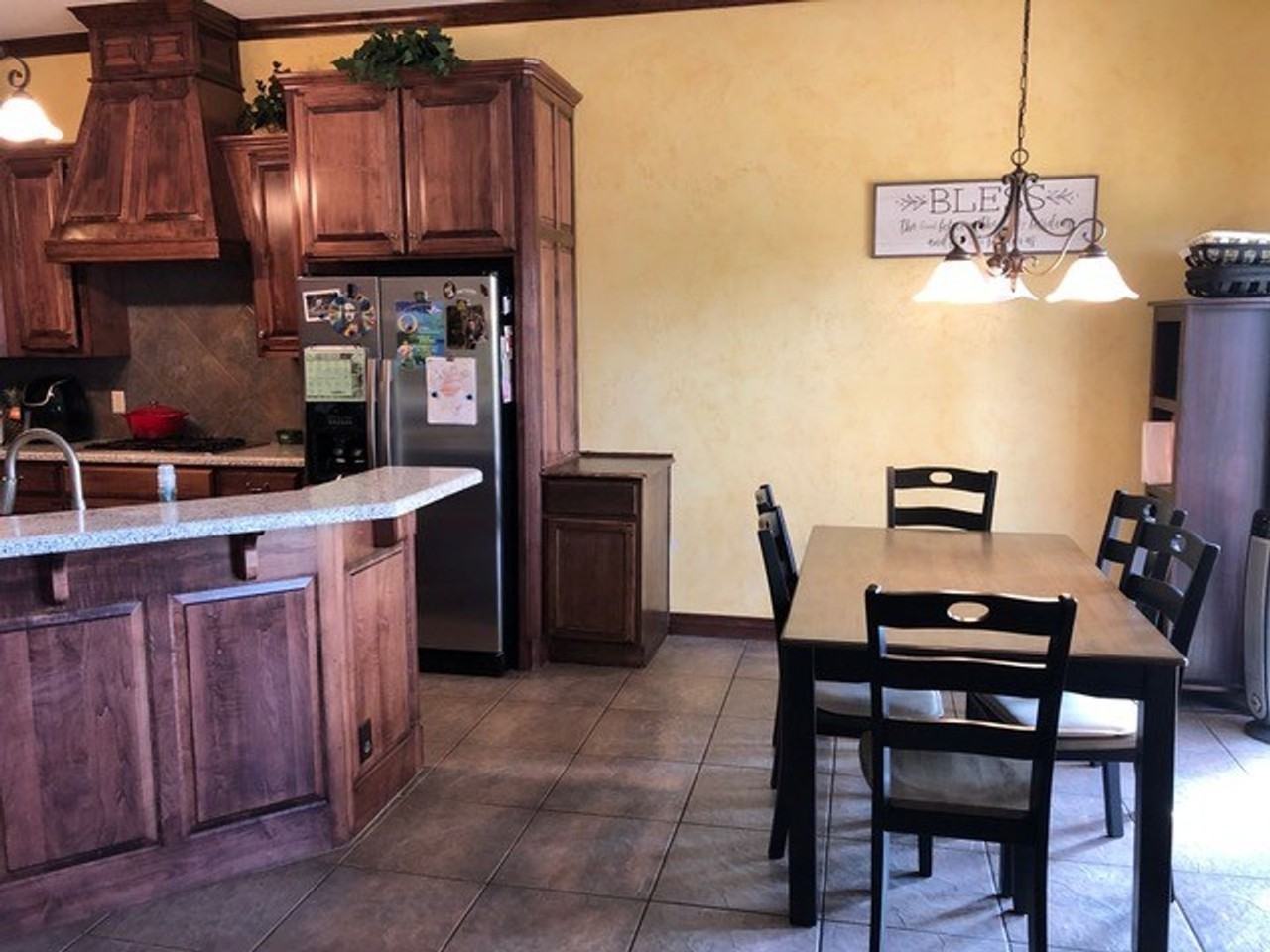 3209 Songwood Dr - Photo 3 of 28