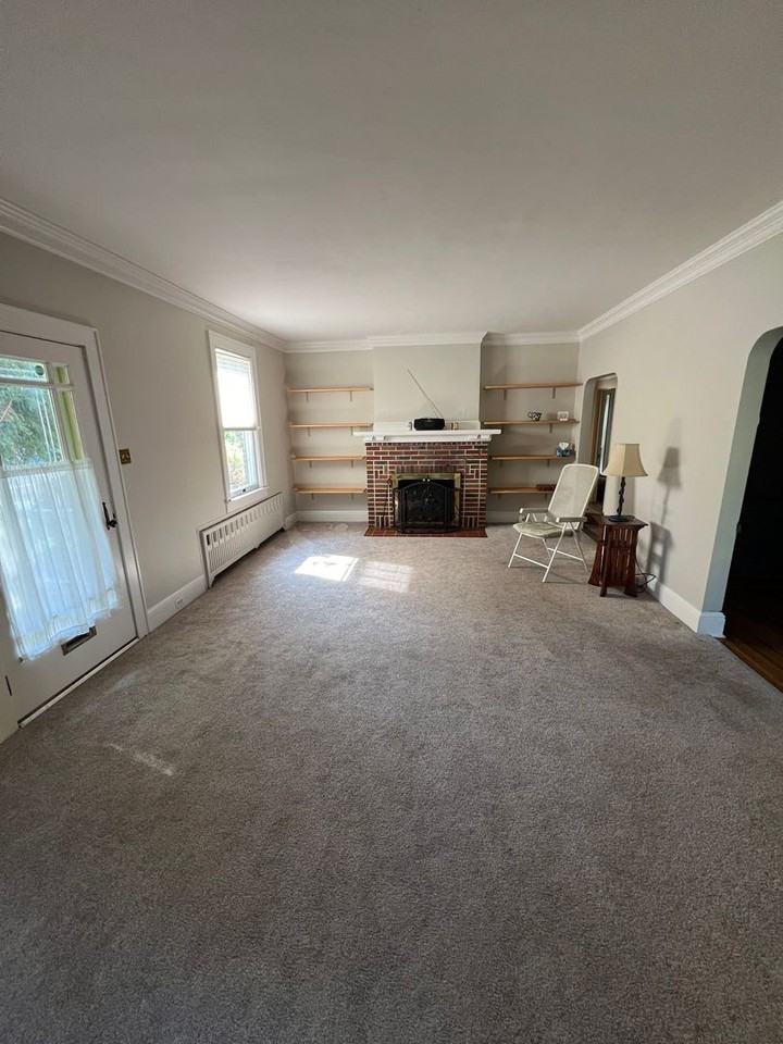 402 Spencer Ave - Photo 3 of 32