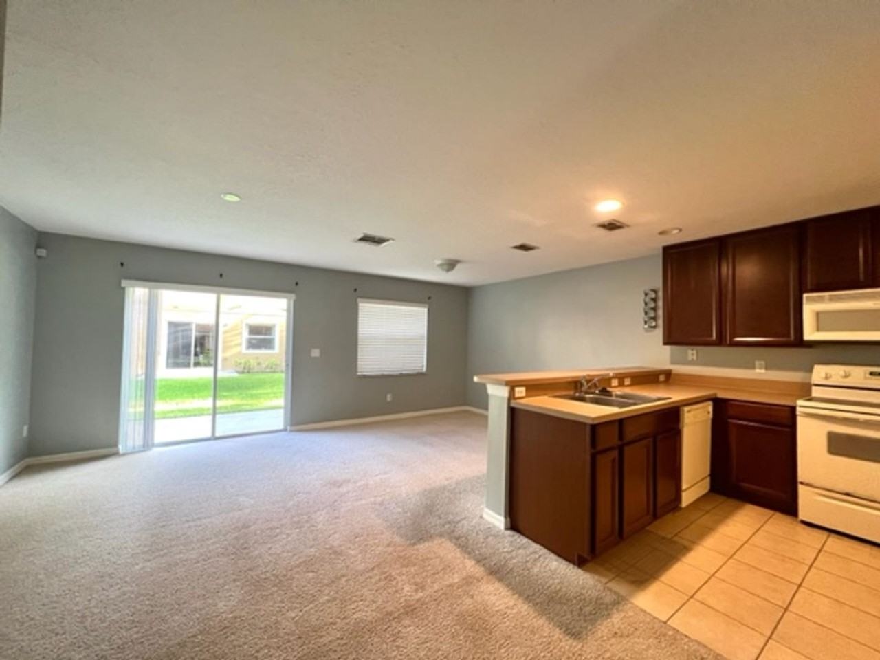 3896 Silverbell Loop - Photo 6 of 46