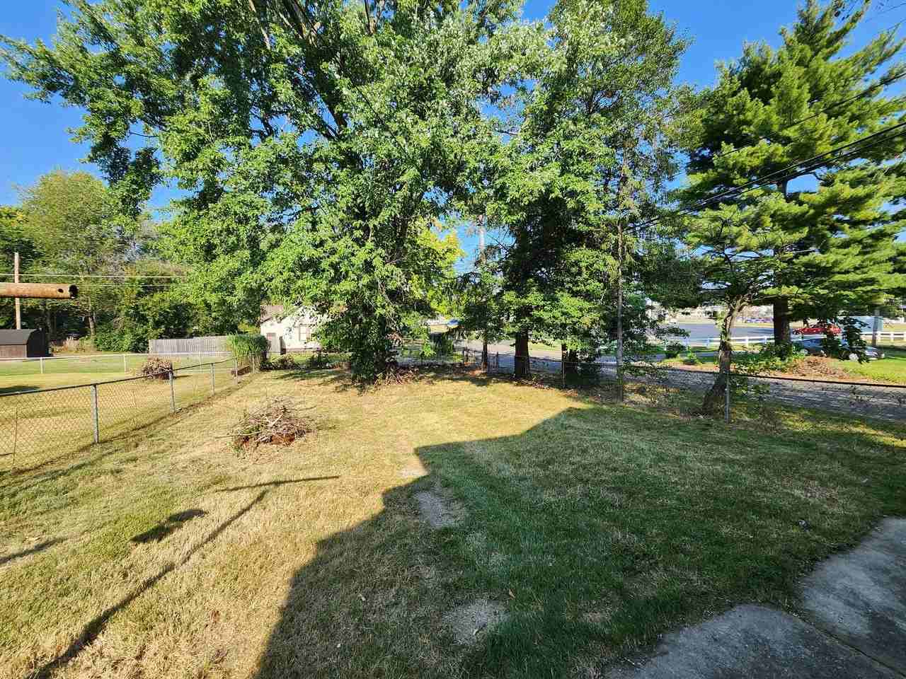 3148 N 21st St - Photo 2 of 20