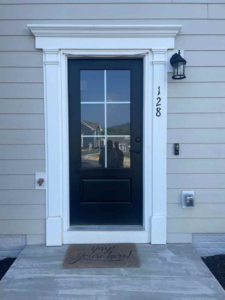 128 Colony Ave - Photo 2 of 29