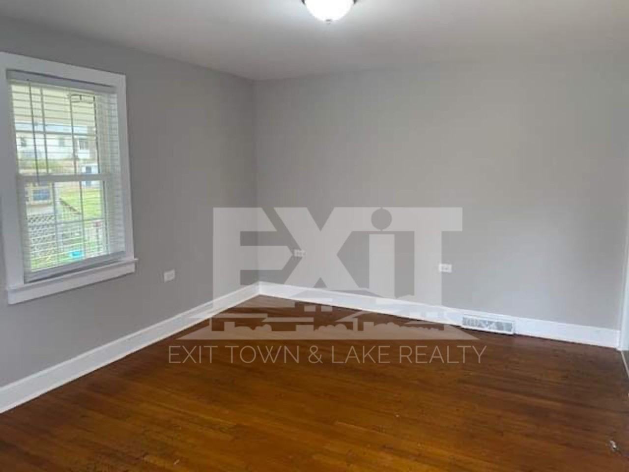 630 Northington St - Photo 2 of 19
