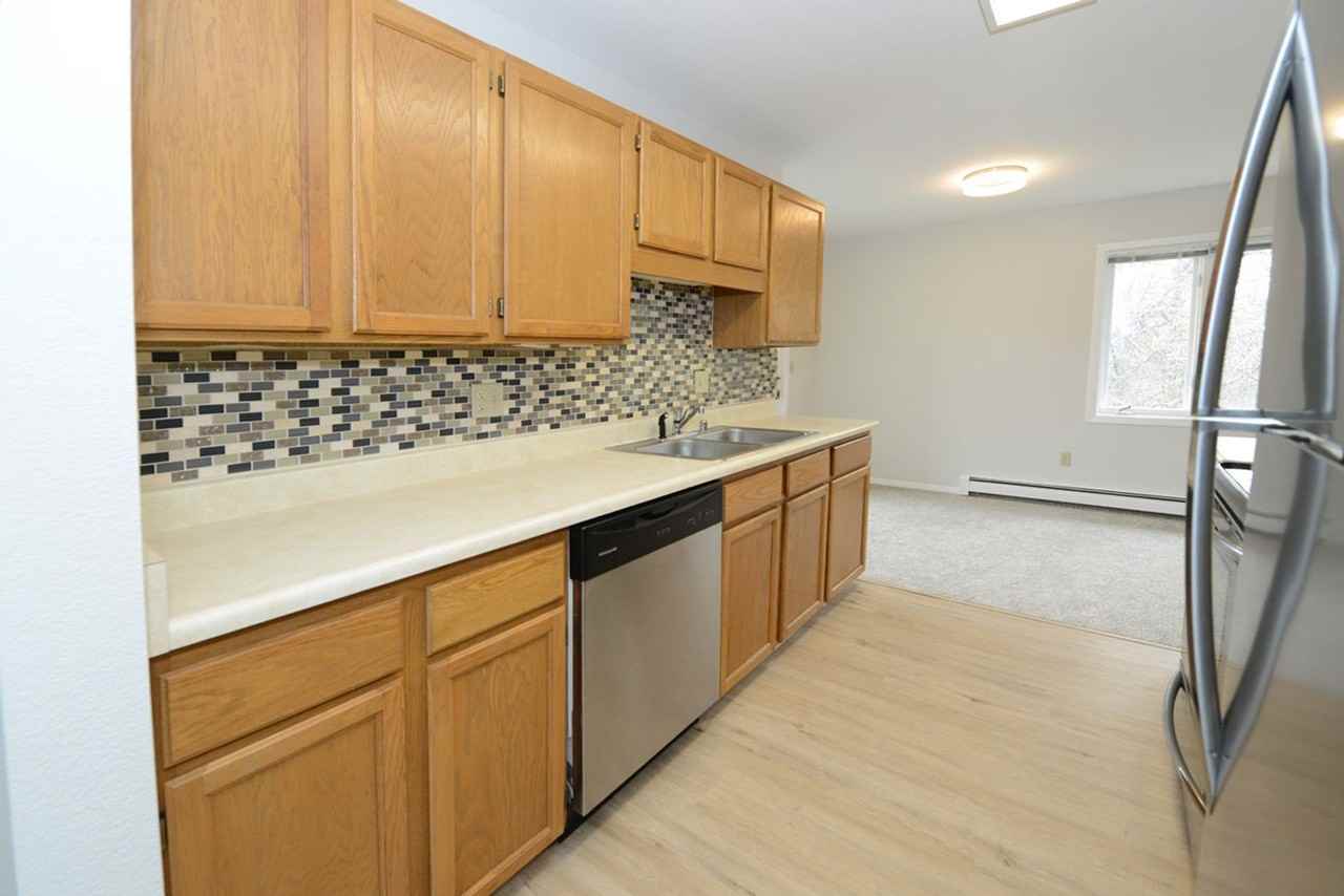 ZLmay7721 - Photo 3 of 19