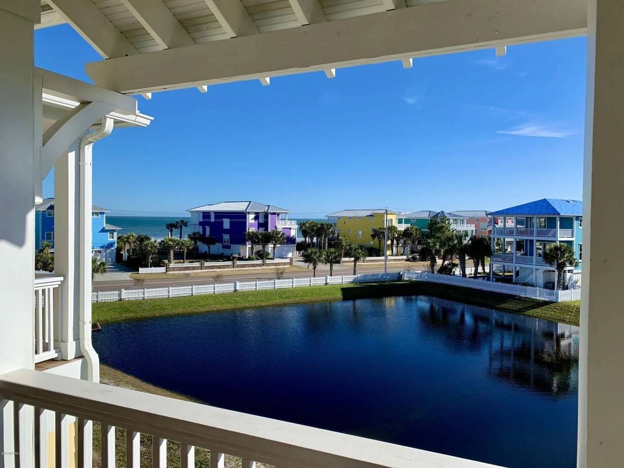 304 Laurel Ln - Photo 2 of 37