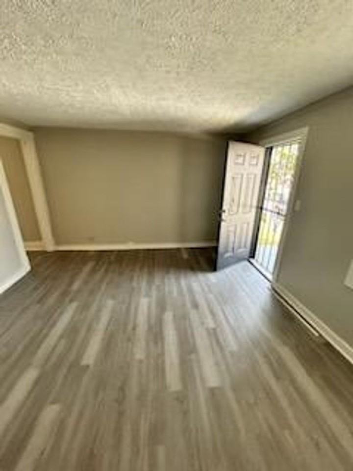 124 Harlan Ave - Photo 2 of 22