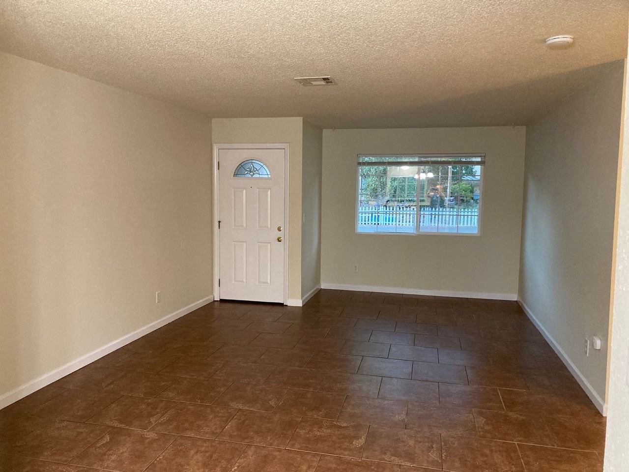 rosamond2101(HmWty)*** - Photo 2 of 5