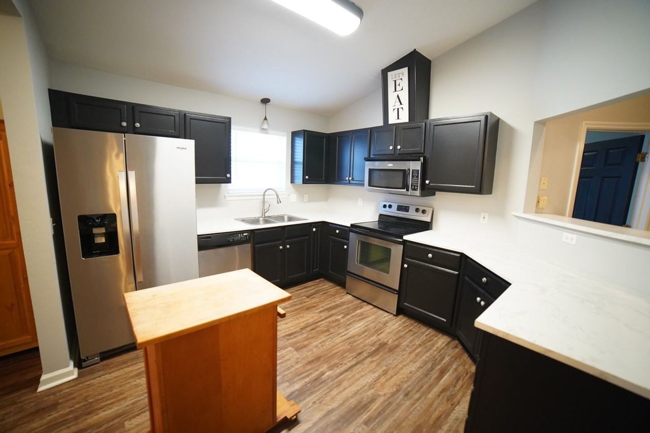 1519 China Grove Trl - Photo 3 of 25