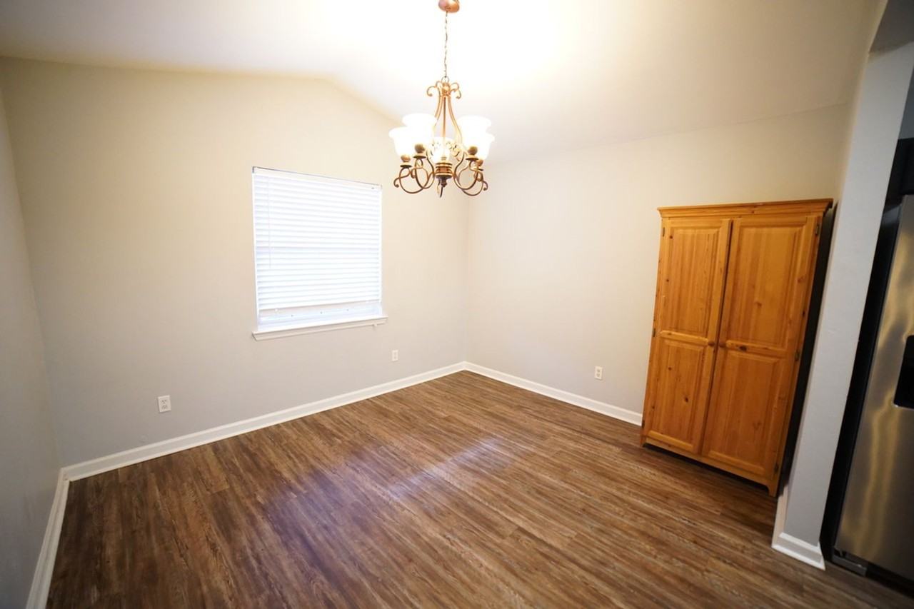 1519 China Grove Trl - Photo 4 of 25