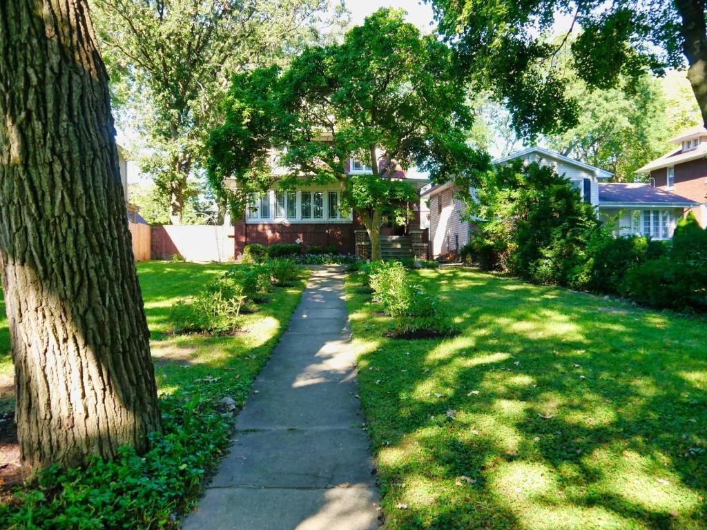 413 Whitney Ave - Photo 2 of 50