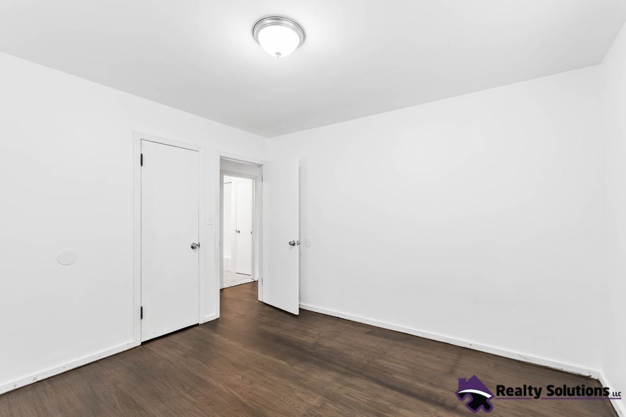 607 King St - Photo 3 of 16