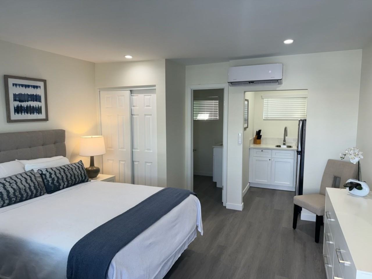 1840 W Orangethorpe Ave - Photo 4 of 50