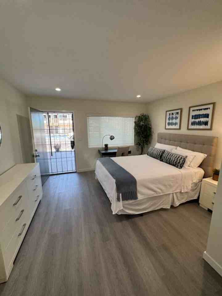 1840 W Orangethorpe Ave - Photo 5 of 50