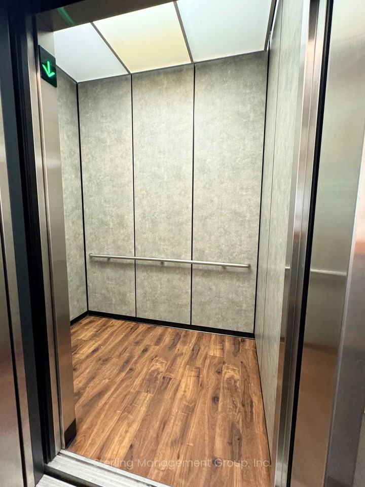 220 Trinity Court Apartments - 220 #220 - Photo 6 of 22