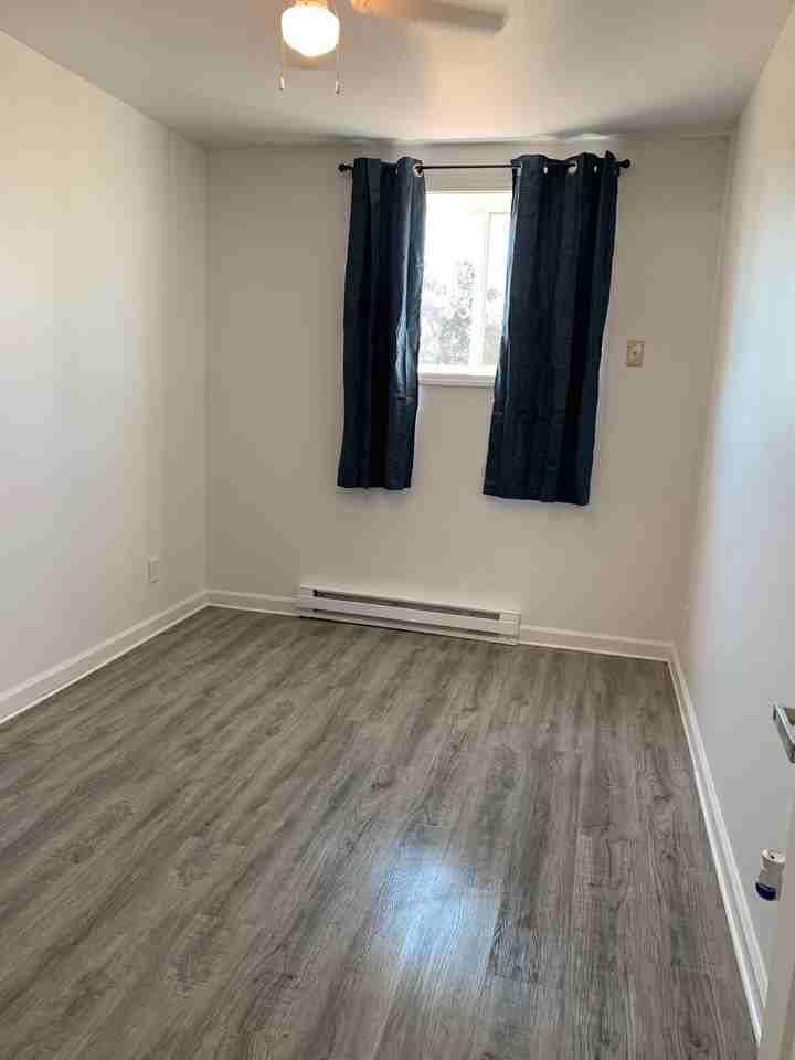 1710 Harding Street - Photo 5 of 11