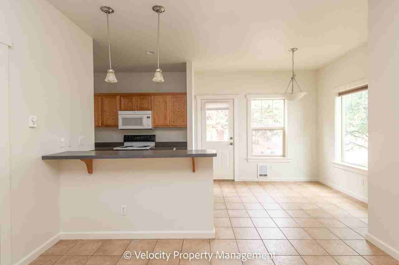 M102 - Photo 3 of 15