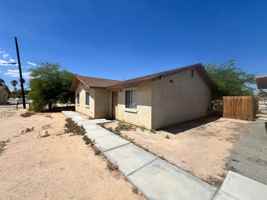 featured image of 6320 Mesquite Ave