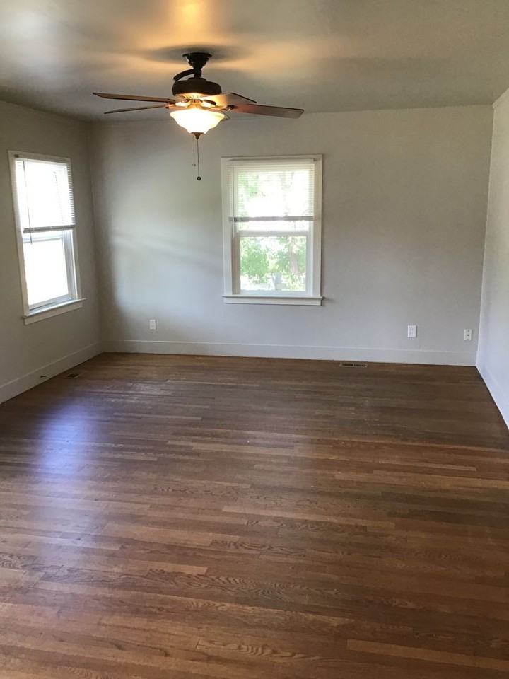 324 Sw 12th St - Photo 3 of 19