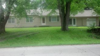 10415 Crystal Ave - Photo 1 of 1
