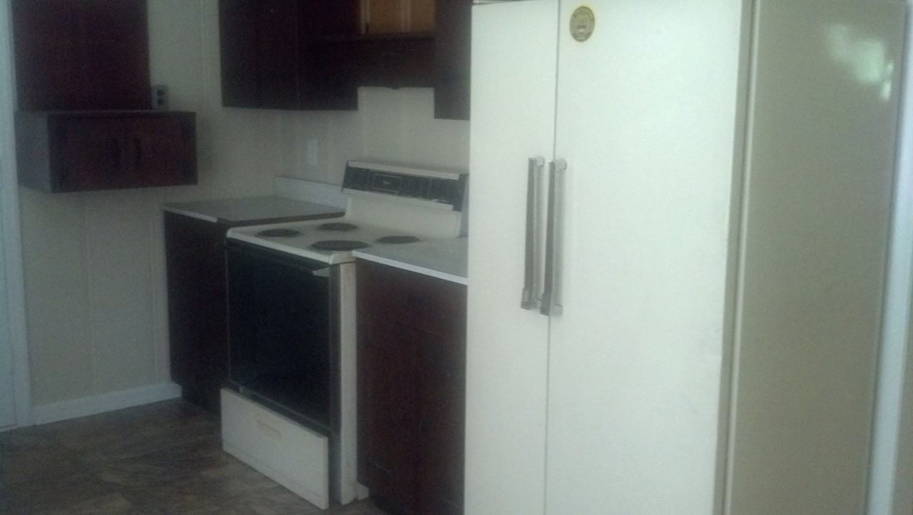 10415 Crystal Ave - Photo 5 of 26
