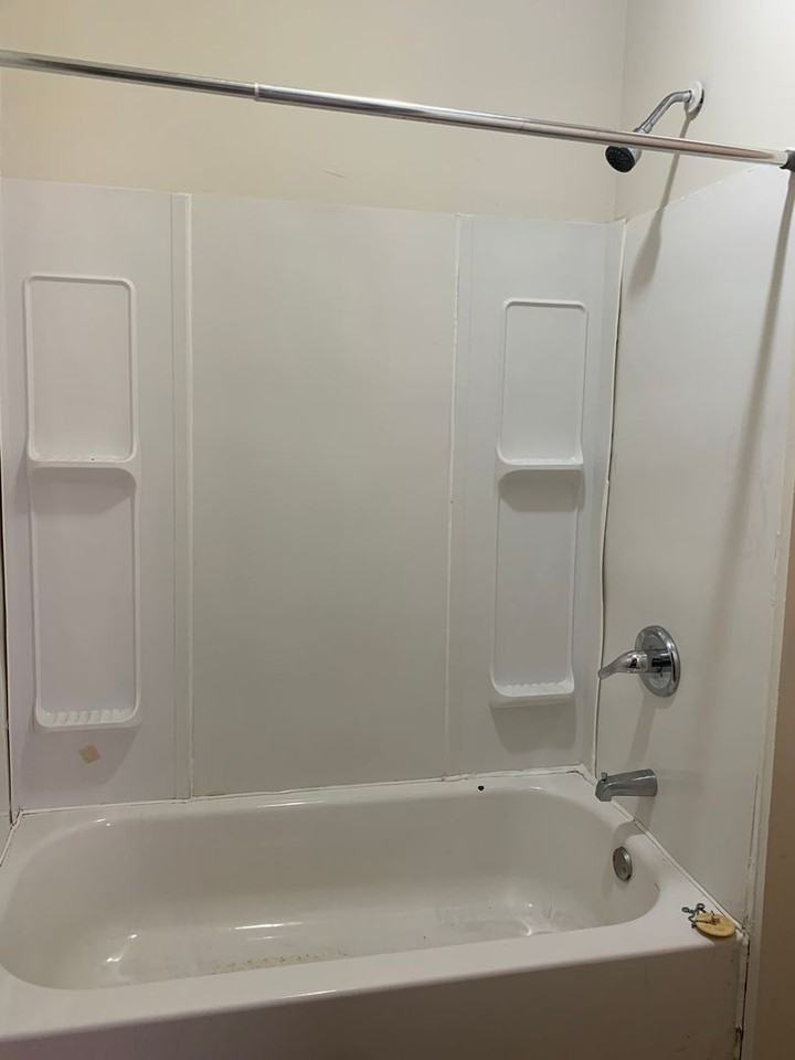 423 S Potomac St - Photo 3 of 24