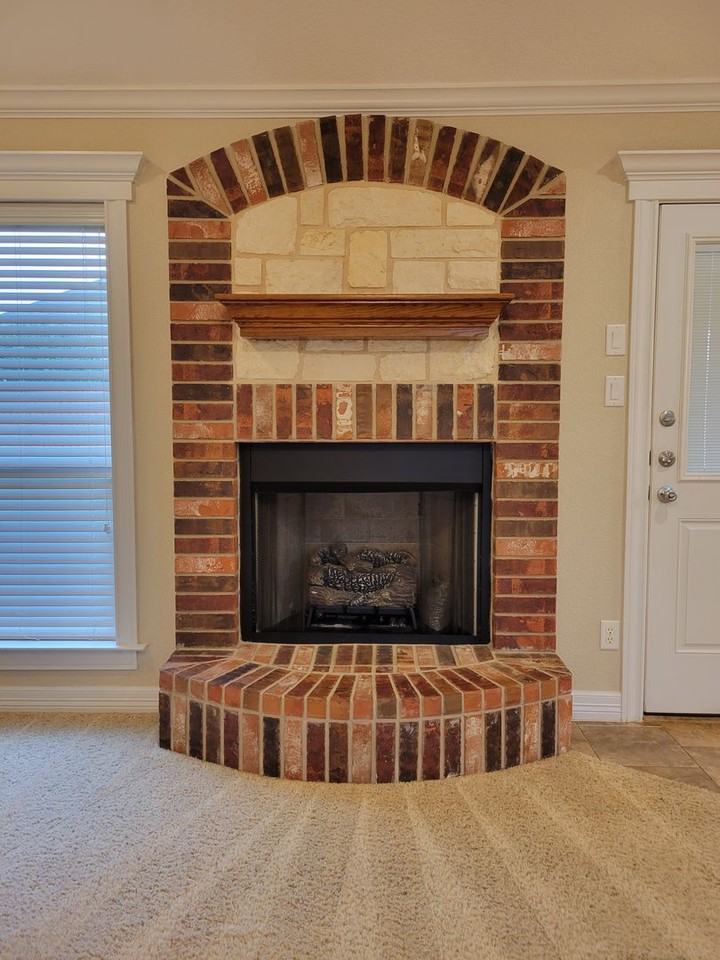 2501 Leatherwood Dr - Photo 5 of 42