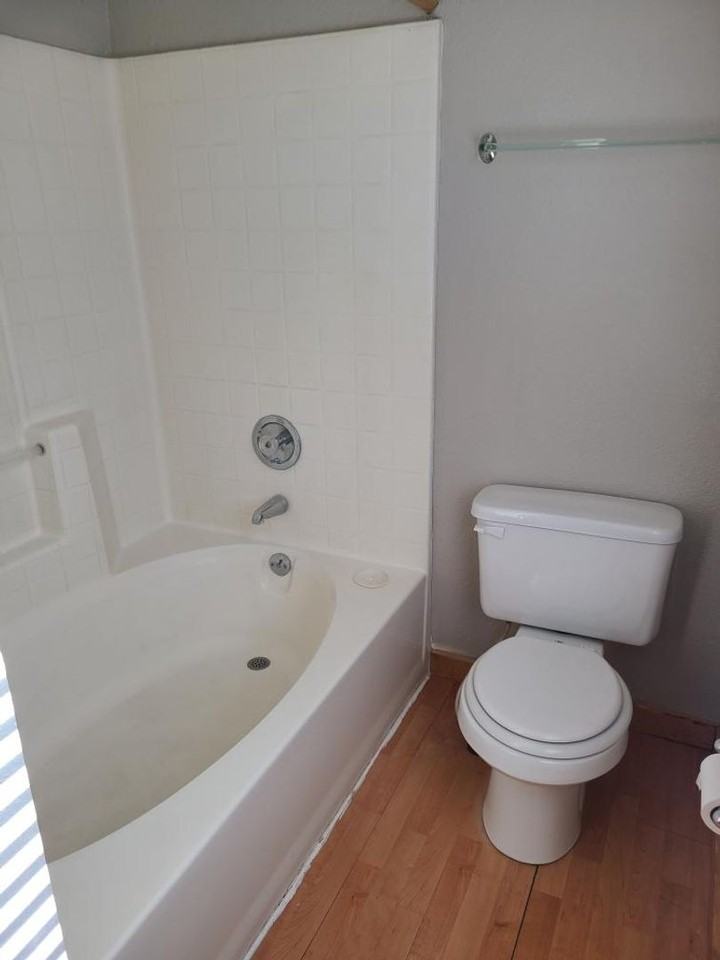 309 Phelps St - Photo 2 of 22