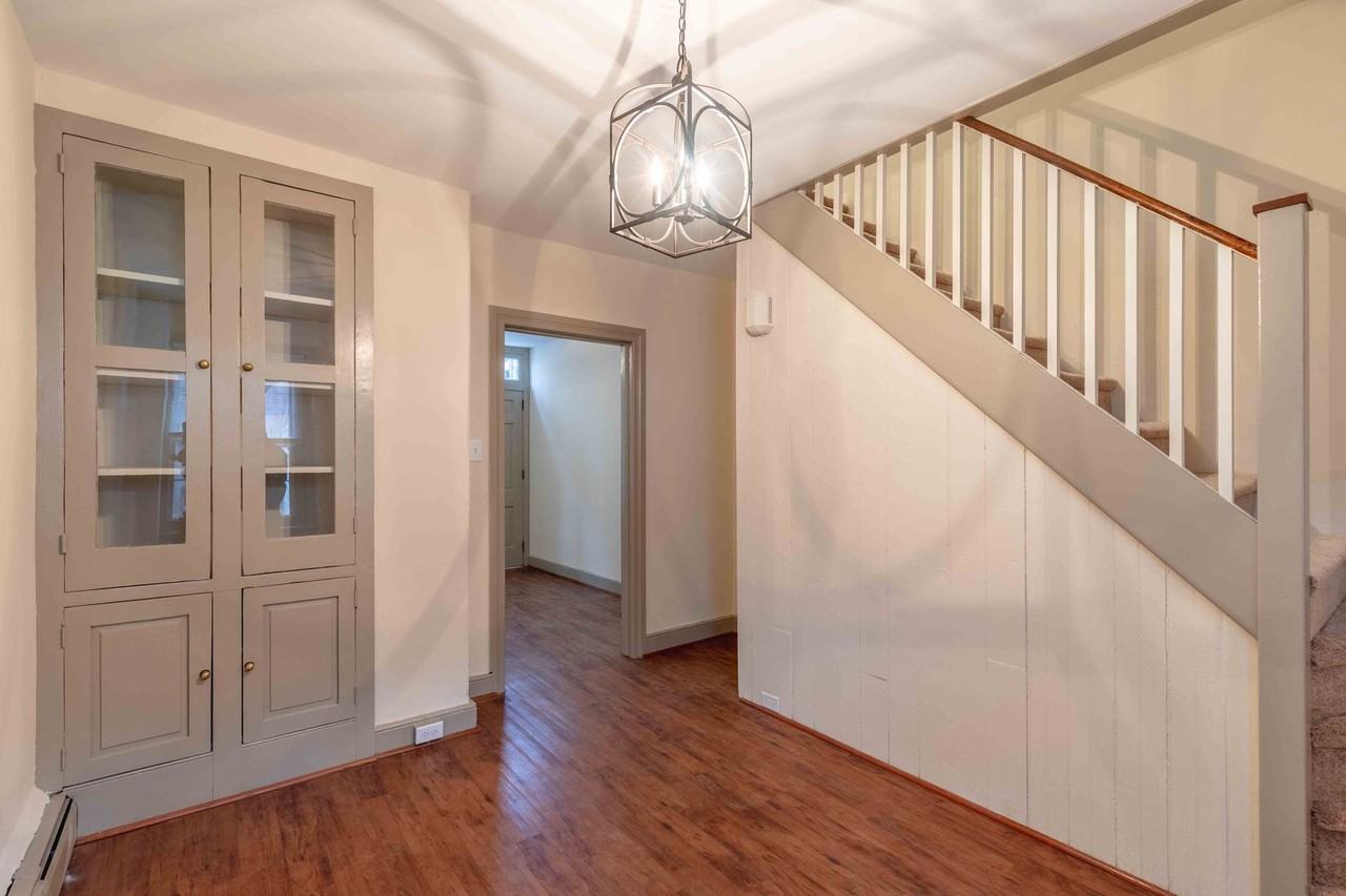 12 N New St - Photo 6 of 27