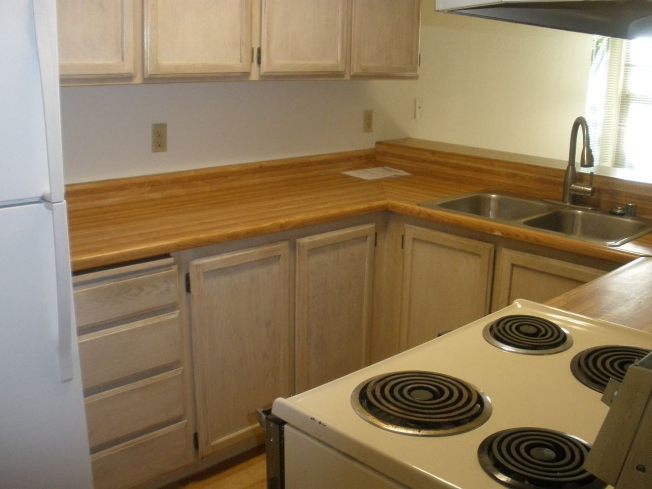 11811 93rd Ln Ne #6-304 - Photo 6 of 23
